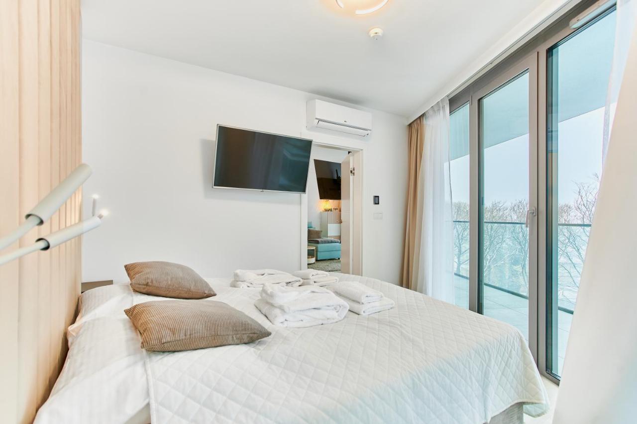 Wave Family Apartment - Sea View Мендзиздрое Екстериор снимка